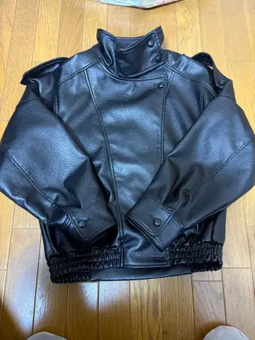 블랙 가죽 자켓 라이더스