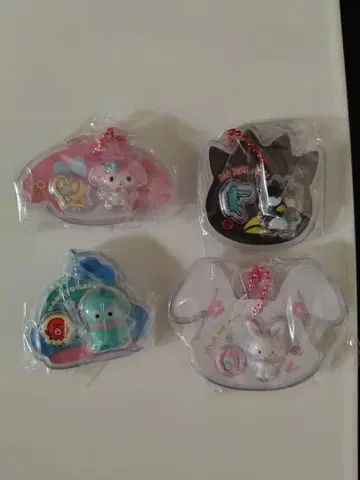 산리오 캐릭터즈 패키지 참&초코볼 4개 세트