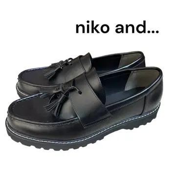 태슬 로퍼 니코앤드