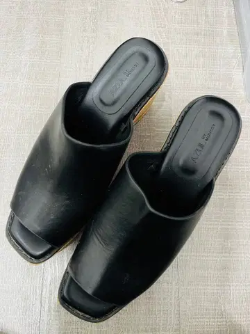 [ AZUL ] 블랙 코르크 밑창 오픈토 샌들