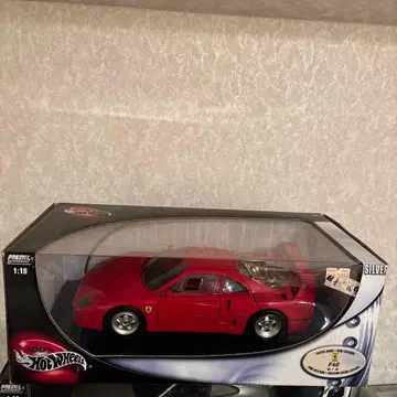 페라리 F40 (핫휠 100% 1/18)