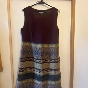 LAURA ASHLEY 슬리브리스 원피스 13