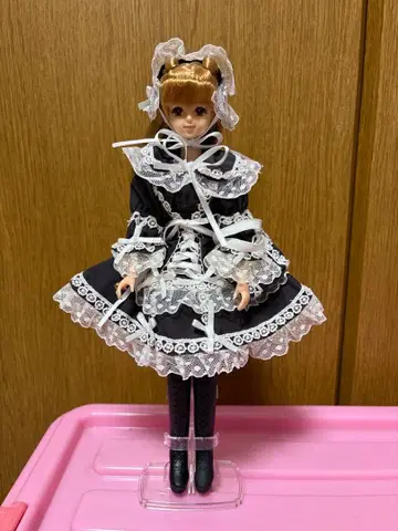 제니 고스로리 핸드메이드