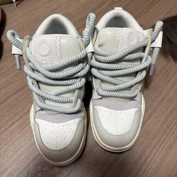 Ocai 통굽 스니커즈 화이트/그레이