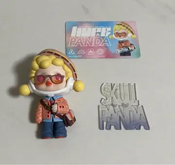 SKULL PANDA vintage boy popmart