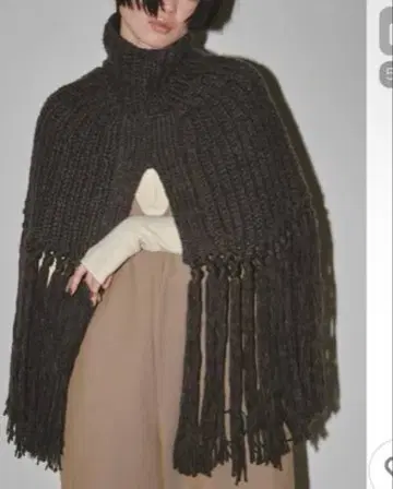 [새상품] todayful FRINGE Knit CAPE 판초