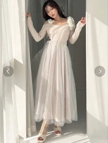 RESEXXY 샤이니 플레어 원피스