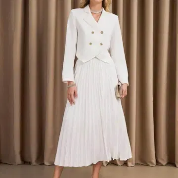 화이트 스커트 셋업