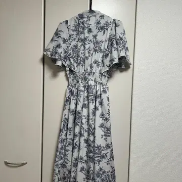 플라워 프린트 플레어 슬리브 원피스