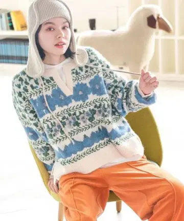 베지터블 플라워 니트