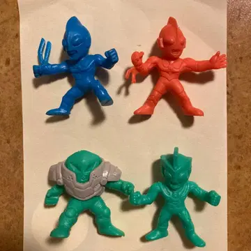 BANDAI 츠부라야 프로덕션 울트라맨 초투사격전 4점 세트 판매