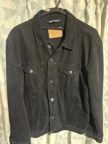 ZARA 블랙 데님 자켓 L 사이즈