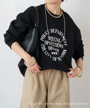 omekashi NYC 서클 프린트 와이드 맨투맨 블랙