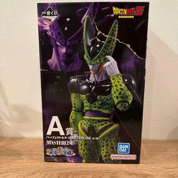드래곤볼 셀 피규어 하프 캡슐 MASTERLISE