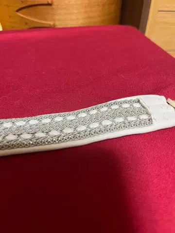 사미 순록 가죽 자수 팔찌