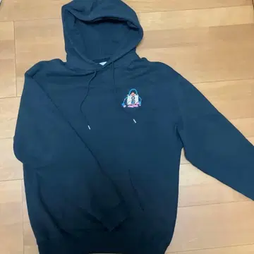 VAULTROOM 블랙 후드티