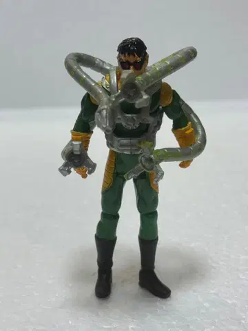 마블 유니버스 닥터 옥토퍼스 피규어