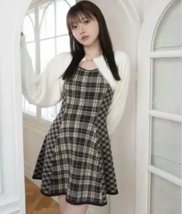 [ LIPSERVICE ] 미니 원피스