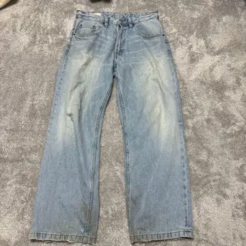 ZARA 라이트 블루 스트레이트 데님 31