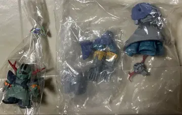 [최종 가격] 건담 지옹 피규어 2점