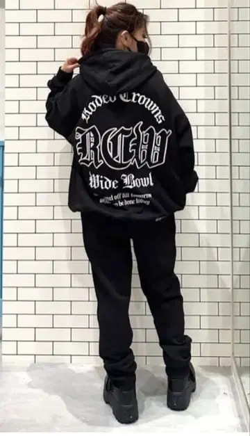 로데오 크라운 Blackletter 로고 후디 스웨트 팬츠 셋업