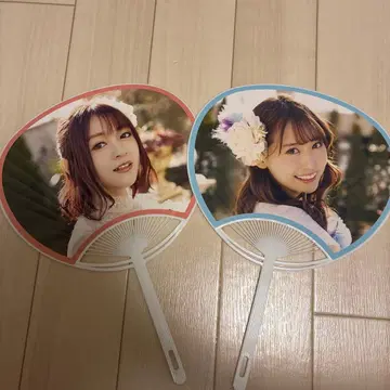 i Ris 세리자와 유 와카이 유키 부채