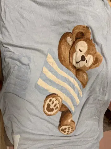 더피 젤라피케 콜라보 담요