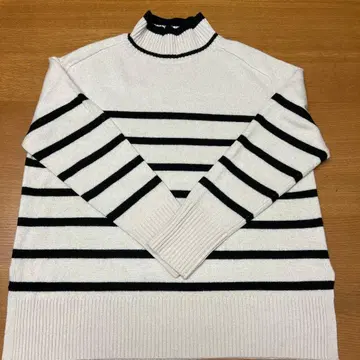 UNTITLED 사이즈 4 새상품급