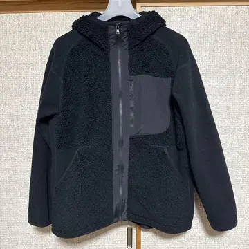 유니클로 화이트 마운티니어링 플리스 지퍼 후드티