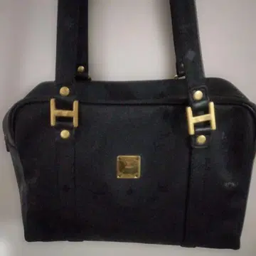 미사용 새상품급 MCM 블랙 숄더 숄더백 보관품