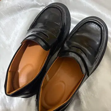 유니클로C 로퍼 23.0