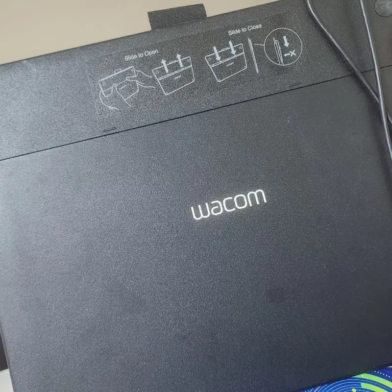 와콤 타블렛 블랙