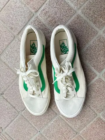 VANS 화이트/그린 스니커즈