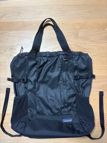 Patagonia 파타고니아 라이트웨이트 트래블 토트백팩 블랙