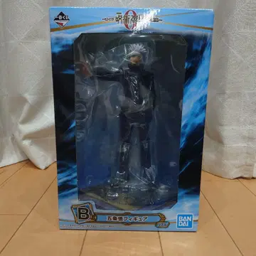 고죠 사토루 피규어 BANDAI