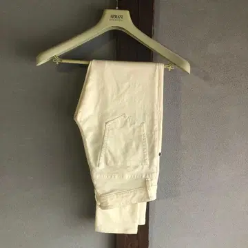 SIVIGLIA White denim 29