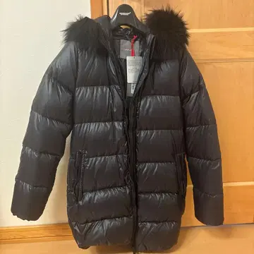 새상품 택 포함 DUVETICA 블랙 다운 자켓 사이즈 42