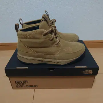 THE NORTH FACE 베이지 하이컷 부츠