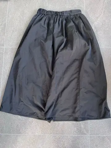 나노 유니버스 스커트