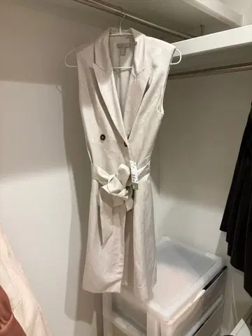 H&M 베이지 린넨 베스트