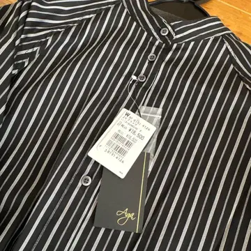 Aga 블랙/화이트 스트라이프 칠부 소매 셔츠