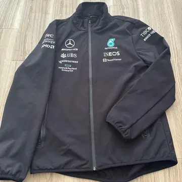 PETRONAS 메르세데스 AMG 풀집업 자켓 M