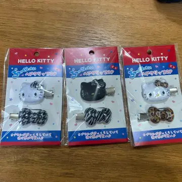 HELLO KITTY 헤어 클립 3개 세트