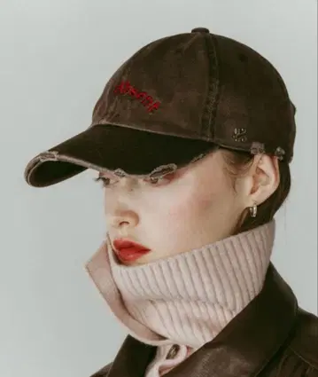 Knuth Marf K motif damage cap 크누프마프