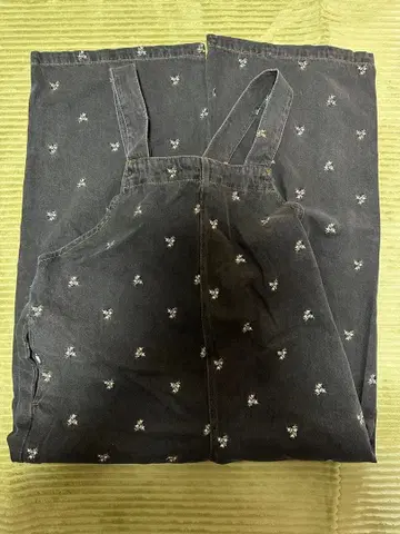 사만사 모스모스 자수 데님/히코리 살로펫 팬츠(블랙)