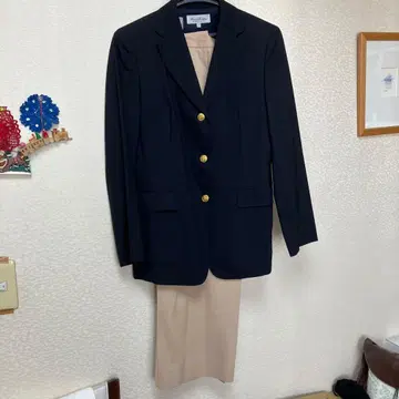 Brooks Brothers 네이비 자켓과 스커트 세트 사이즈 9