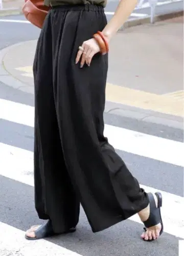 베르메이유 페예나 트리아세 린넨 릴랙스 팬츠 블랙 36