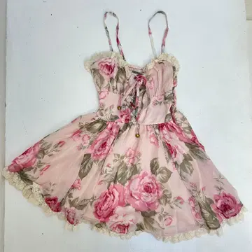 [ LIZ LISA ] 리즈리사 꽃무늬 상의