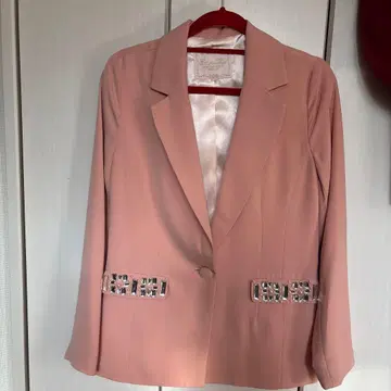 Emilia 핑크 테일러드 자켓