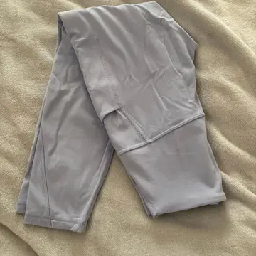 미사용 새상품 lululemon Align HR Pant 옅은 블루 6